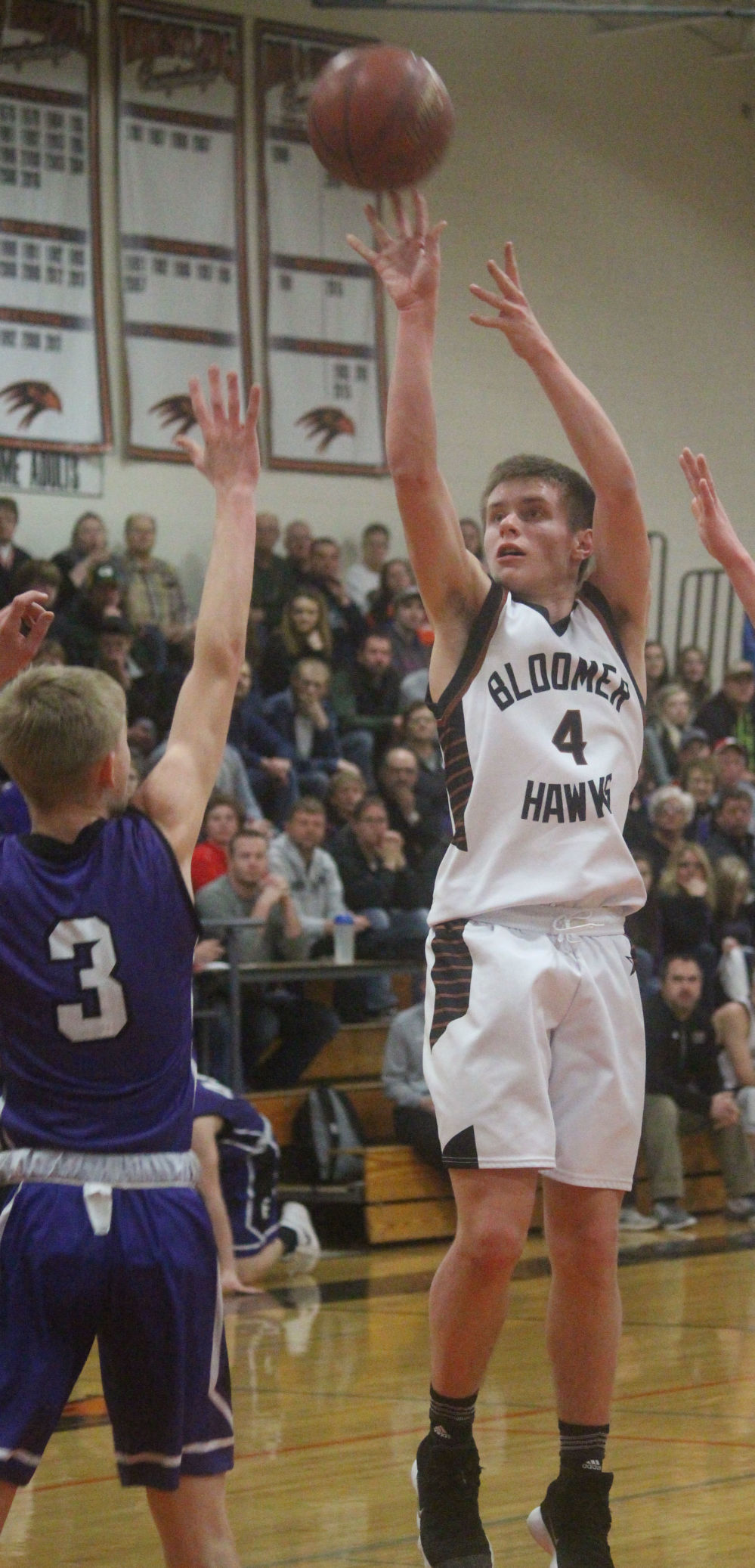 Ellsworth at Bloomer boys basketball 3-3-18